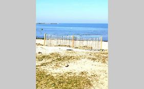 Stilren studiolägenhet på 20 kvm nära havet och centrum! Stationsterrassen 7